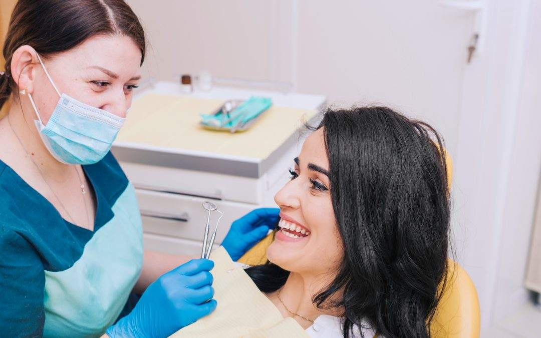 What Is a Smile Makeover and How Can It Transform My Appearance?